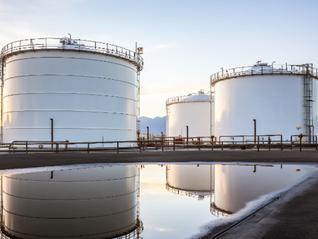 美以伊冲突21天：国内化工产业链承压，铝材出口迎新机