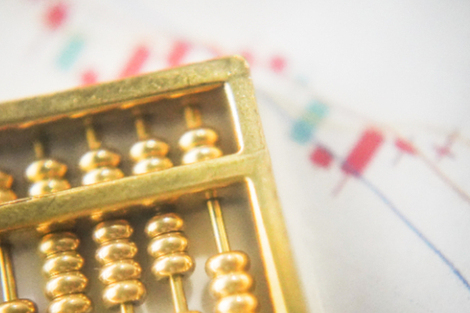 受地缘冲突、通胀风险影响，  黄金白银价格暴跌