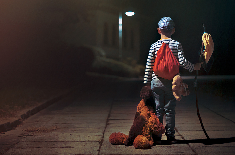 警方追捕10年，人贩子“梅姨”谢某某终落网