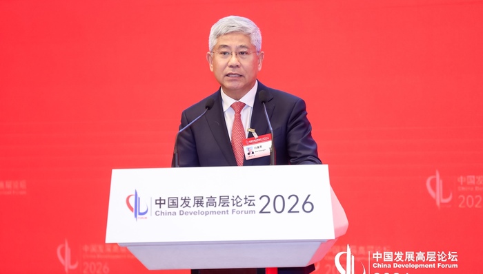 清华大学白重恩：大力发展服务业应对人工智能对就业的冲击｜中国发展高层论坛