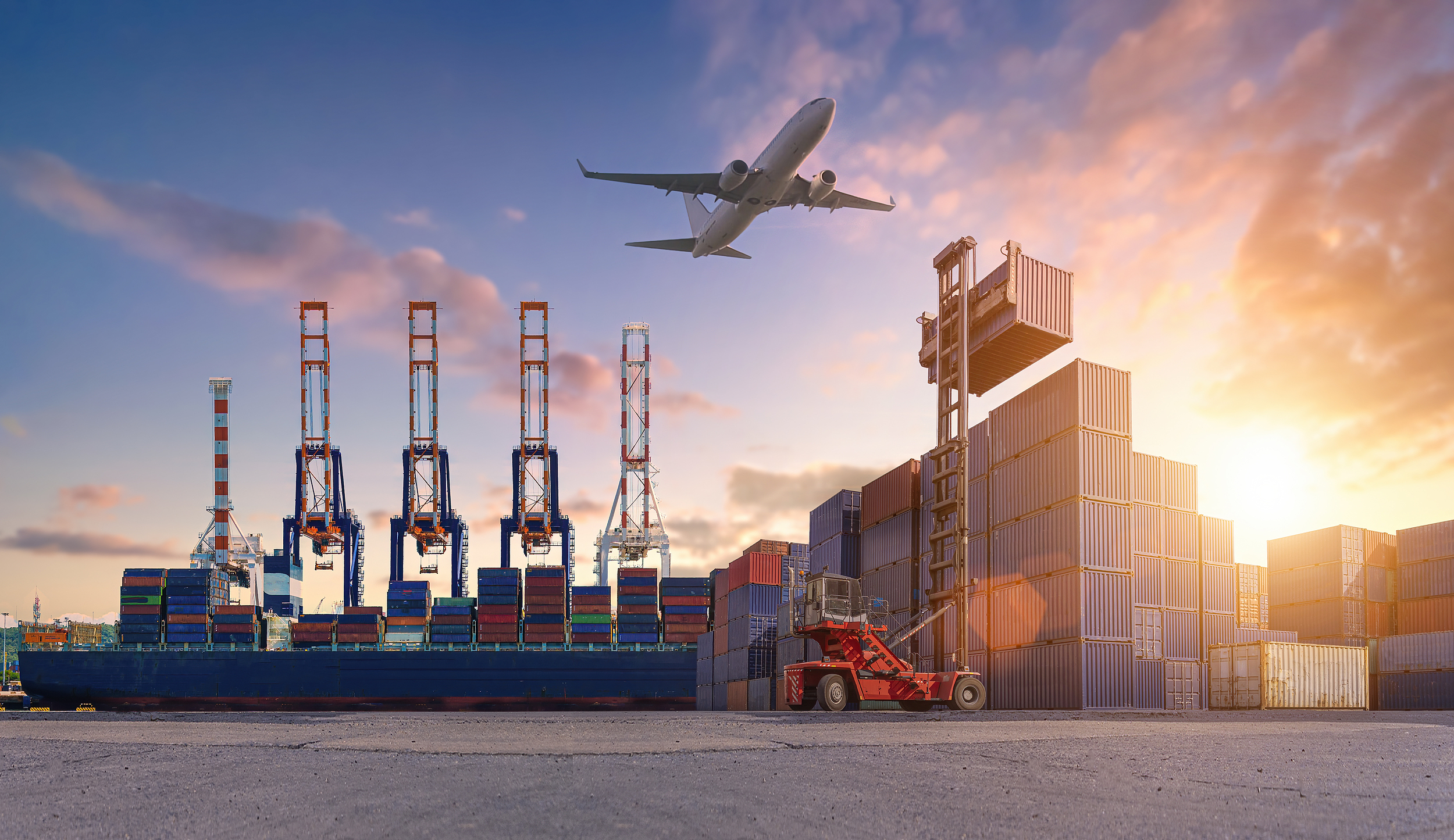 IMF首席经济学家：世界走出关税阴影，中国经济极具韧性｜中国发展高层论坛