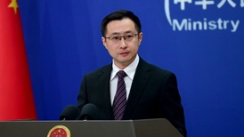 一名日本人闯入中国大使馆威胁杀死外交人员，外交部：中方深感震惊、强烈抗议