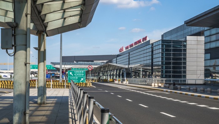 上海，虹桥，枢纽，能级，总部虹桥国际开放枢纽;年新增90家总部;强磁场