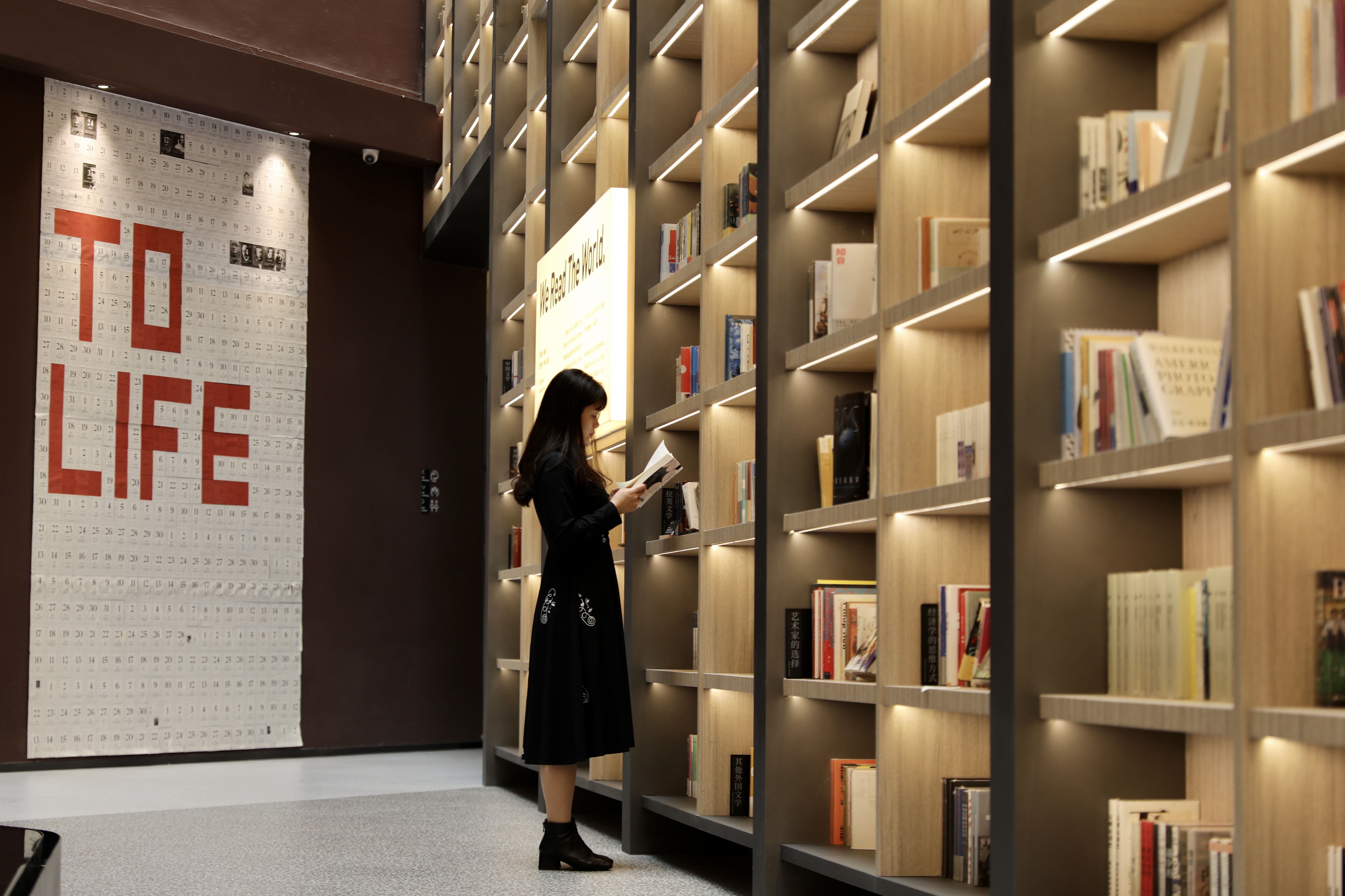 酒店生意越来越难做，华住和亚朵靠这些守住利润