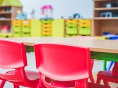 直通部委｜幼儿园食品安全新规公开征求意见 两种传染病纳入乙类传染病管理