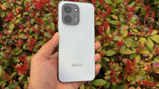 搭載9020mAh超大電池，iQOO Z11體驗