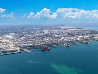 化工巨头巴斯夫全球最大投资项目在广东湛江全面投产