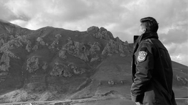 逝者｜抓捕嫌犯牺牲的额旺格拉：希望儿子长大后，也当一名警察