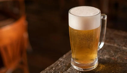 2025啤酒行业大洗牌，谁突围，谁掉队？