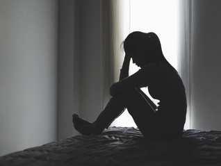 长期谩骂诋毁、实施经济控制也属家暴，最高法拓宽家庭暴力认定范围