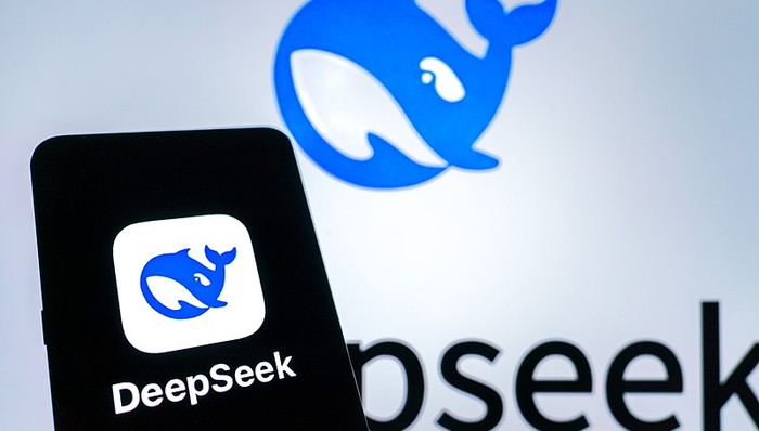 DeepSeek崩溃近12小时后恢复正常，创单次服务中断最长纪录