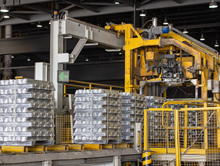 中东铝产能停摆超三成，中国成关键供应方