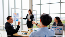 從降價60%到漲價400%，云廠商瘋搶AI蛋糕