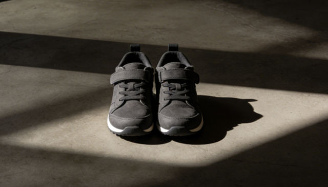 卖完童鞋又卖体测鞋，泰兰尼斯想变成学生版萨洛蒙