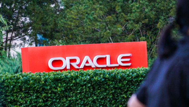 甲骨文;大规模裁员;万人;烧钱投资;减员增效