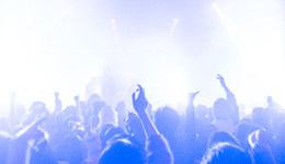 票價(jià)高過演唱會(huì)，場(chǎng)次銳減40%，音樂節(jié)不香了？