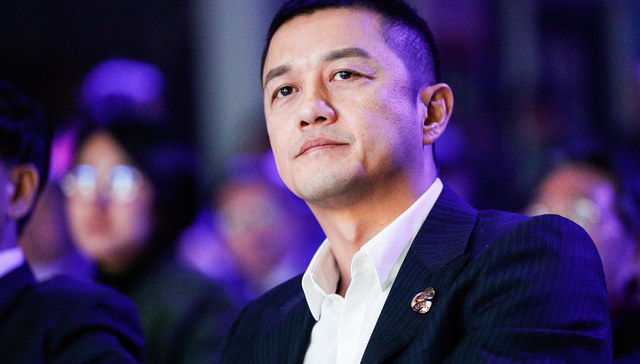 李亚鹏;麋鹿咖啡;公司;注册资本100万