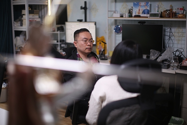 蔡磊;起诉造谣账号;一审胜诉;赔偿;全额捐赠;贫困渐冻症患者