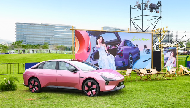 闪电快讯 ｜ 2026款小鹏 MONA M03上市：起售价11.98万元 搭载图灵芯片