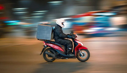 百億外賣大戰(zhàn)，悄悄喂飽順豐