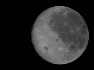 美國載人飛船成功繞過月球背面，人類正式打破“近地局限”