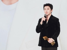 不敢离开直播间的李佳琦决定缺席两个月，但否认即将退休