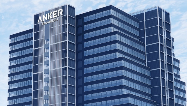 安克创新;年营收;首破300亿;存货压身;现金流骤降82.49%