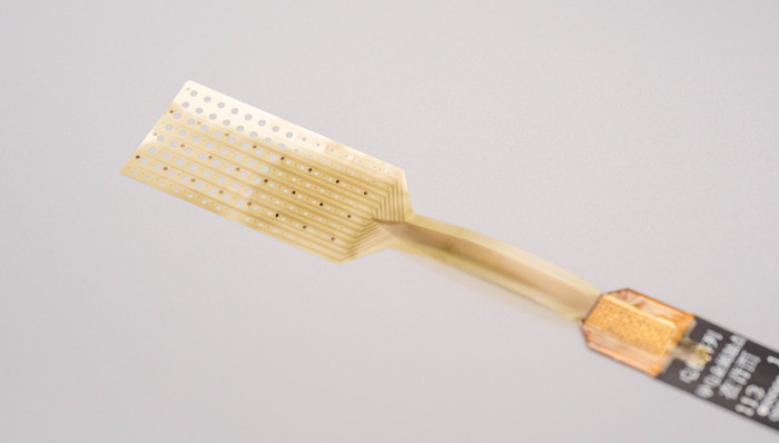 专访微灵医疗创始人李骁健;植入式脑机接口;不需要走进千家万户