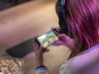 “宫斗类不受理” 系旧规， 多家游戏公司表示近期无监管变动