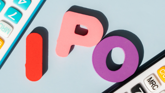 企查查,天眼查,IPO,招股说明书;IPO雷达;企查查;财务数据;2025年;经营增速;持续下降