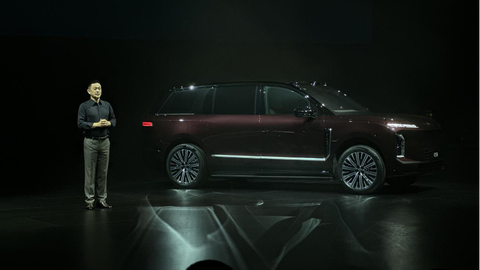 电厂 | 预售价42万元起，李斌用蔚来ES9瞄准行政SUV和MPV市场