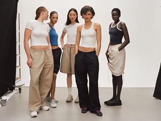 On昂跑与赞达亚首度联名，LEMAIRE巡回展来到上海｜是日美好事物