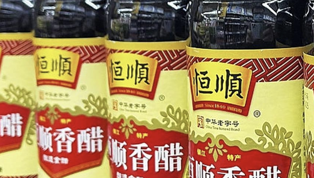 换帅一年，恒顺的醋还堆在仓库里