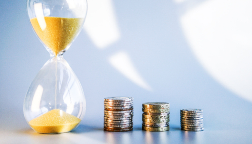 【财富周刊】多家银行密集停发信用卡，个人养老金基金扩容加速