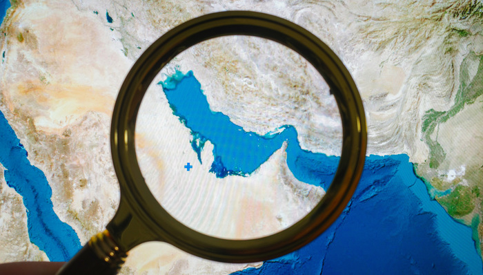 霍尔木兹海峡博弈升温，伊朗划定新航线