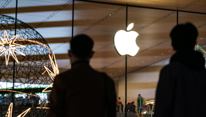 苹果换帅后市值跌破4万亿美元，库克内部讲话披露卸任原因