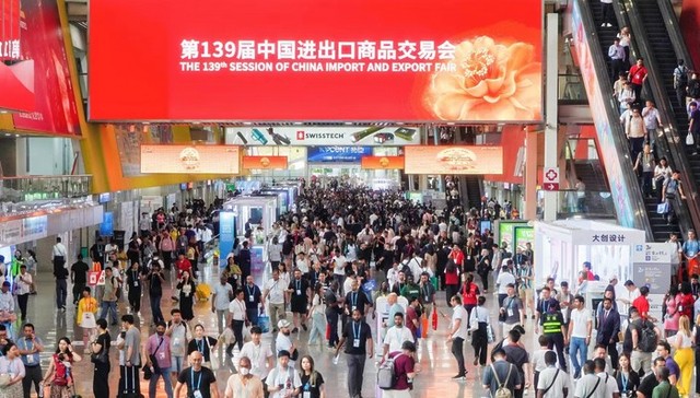 red sport bike;Canton Fair;China's motorcycle exports