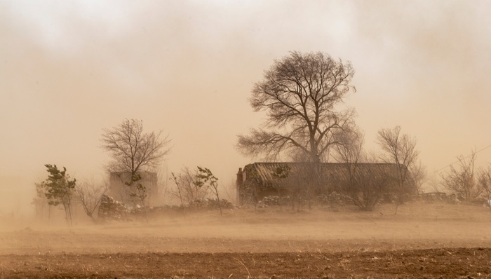沙尘天气预警;4个等级;预警提前量;24小时