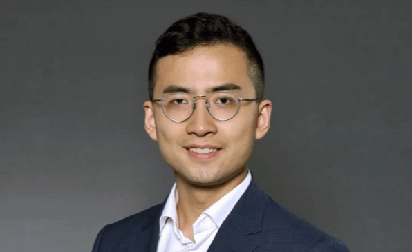 【专访】蒋正阳：跳出石油思维：人民币国际化怎么走？