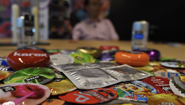 中东局势;供应链;全球最大避孕套生产商;涨价30%