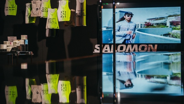 TUMI 2026 年春季色彩系列演绎“邂逅地中海”，Salomon萨洛蒙推出全球首个24小时跑者空间｜是日美好事物
