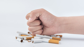 英国立法打造“无烟一代”，面临黑市、代购、身份核验等执行挑战