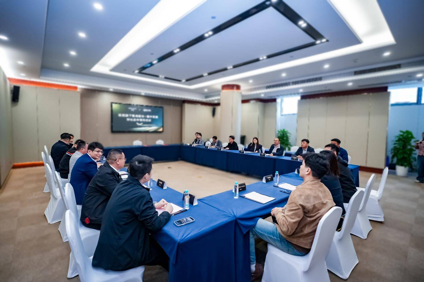 img_v3_02110_fb30acbd-4a1a-41f4-bc13-e2d8d469ae0g