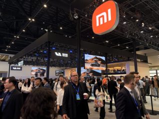 181款首发新车背后，汽车公司加快下注频率 | 2026北京车展