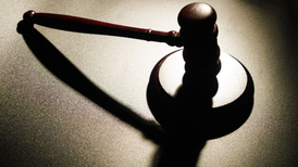 界面快评 | 更换印章竟引用“空气法”，谨防司法机关“小错”酿大祸