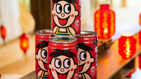 旺旺核心大单品，挤进零食量贩店的货架里