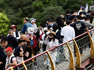 “护航”五一假期，多地出重拳打击强制消费等乱象