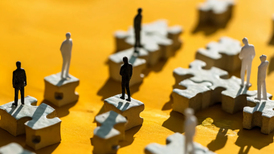 解读 | 首个“新就业群体”中央文件出台：劳动权益保障等内容纳入企业责任评价范畴