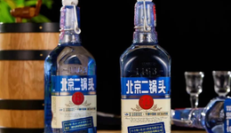 出口小方瓶的洋酒打法，能否开辟二锅头新出路？