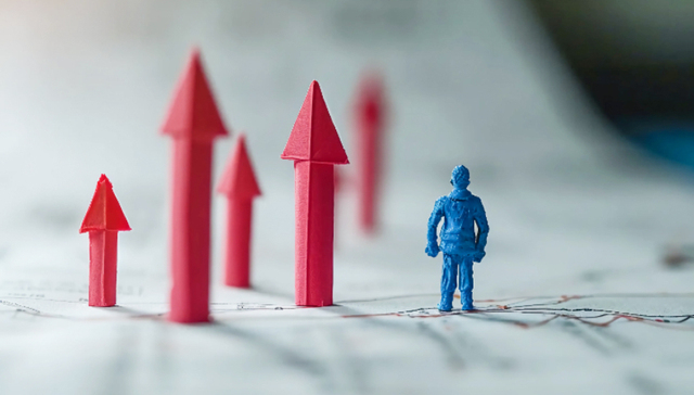 直通部委｜去年农民工月均收入比上年增加114元 4月制造业采购经理指数为50.3%